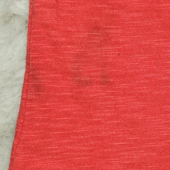 Marvel Heros shirt, junior's size large, color red - Picture 4 of 6